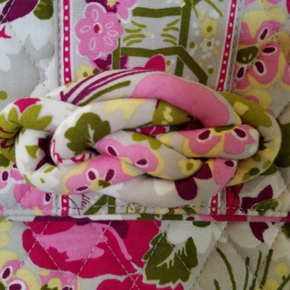 Vera Bradley Pink Floral Knot bag NWOT - Picture 7 of 8